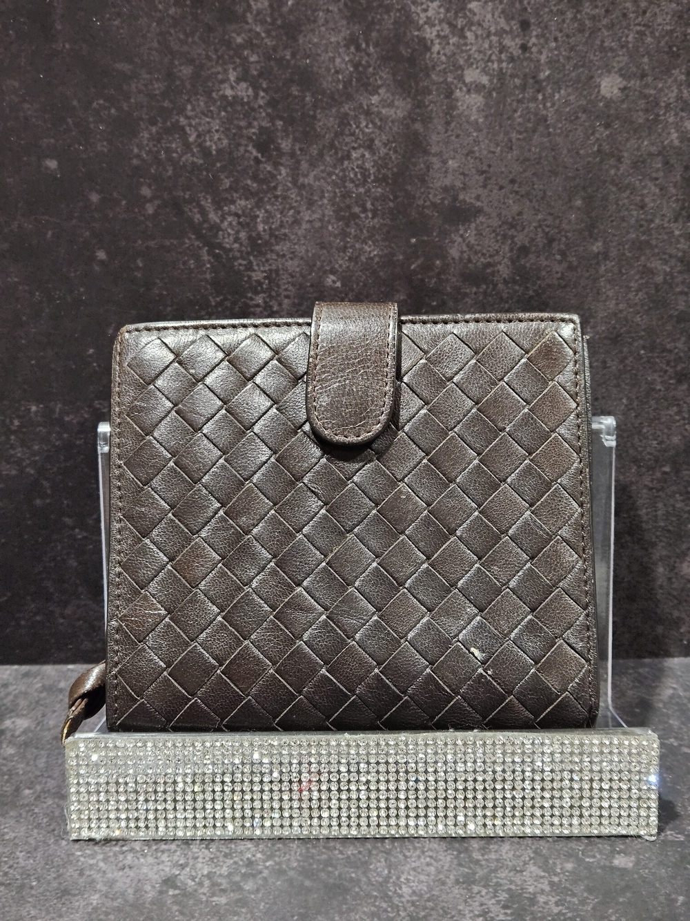 Bottega Veneta Chocolate Brown Intrecciato Zip-Closure Wallet W Dustbag EUC